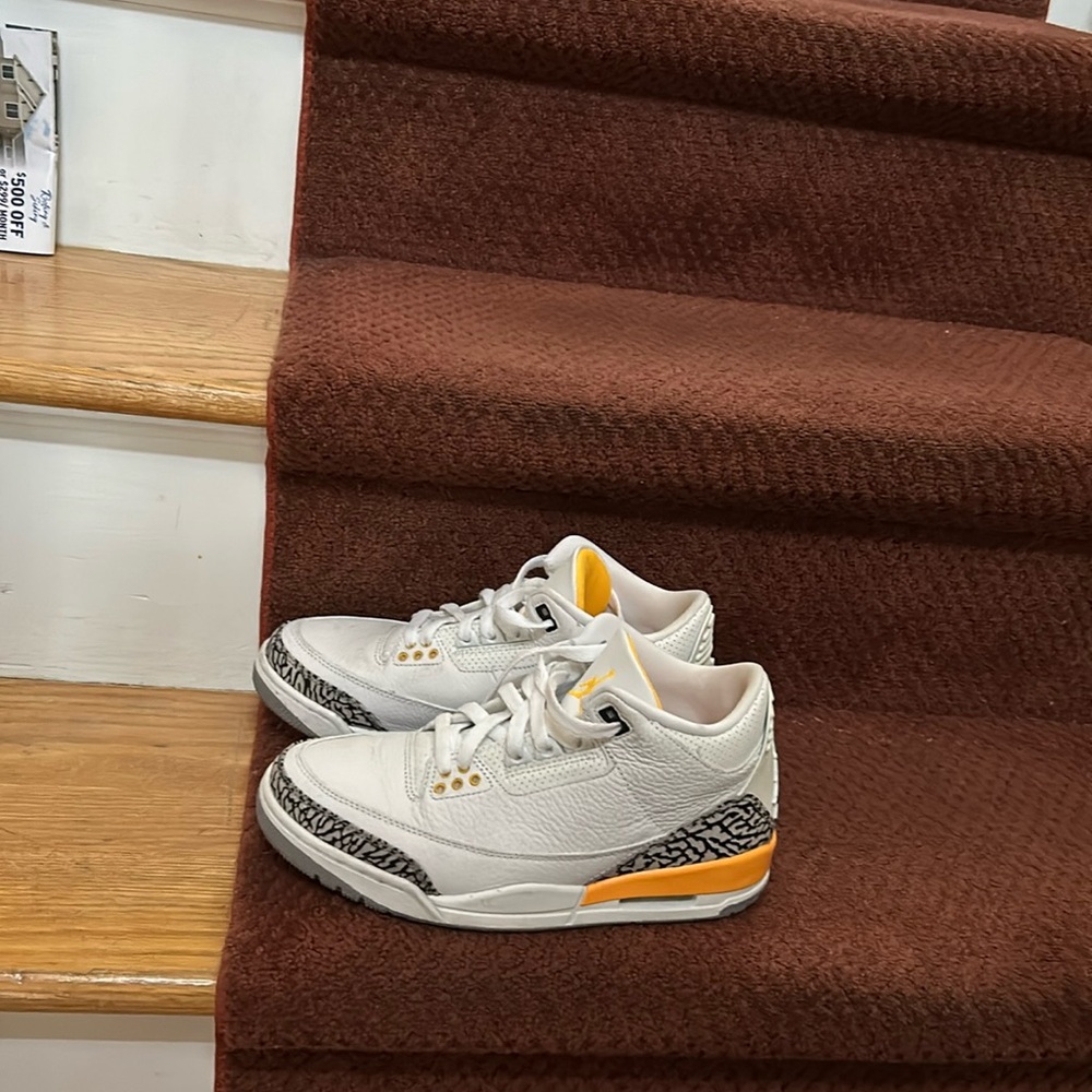 SOLD off site, SIZE 7.5 youth/womens jordans